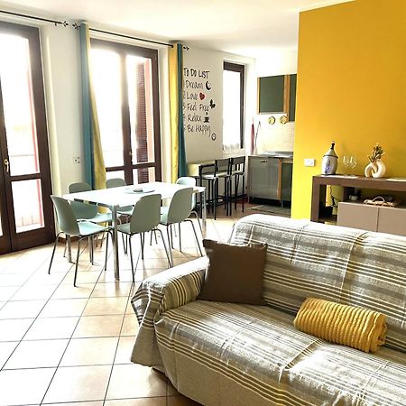 Lake And River Feelings - Dervio Apartment Exteriör bild